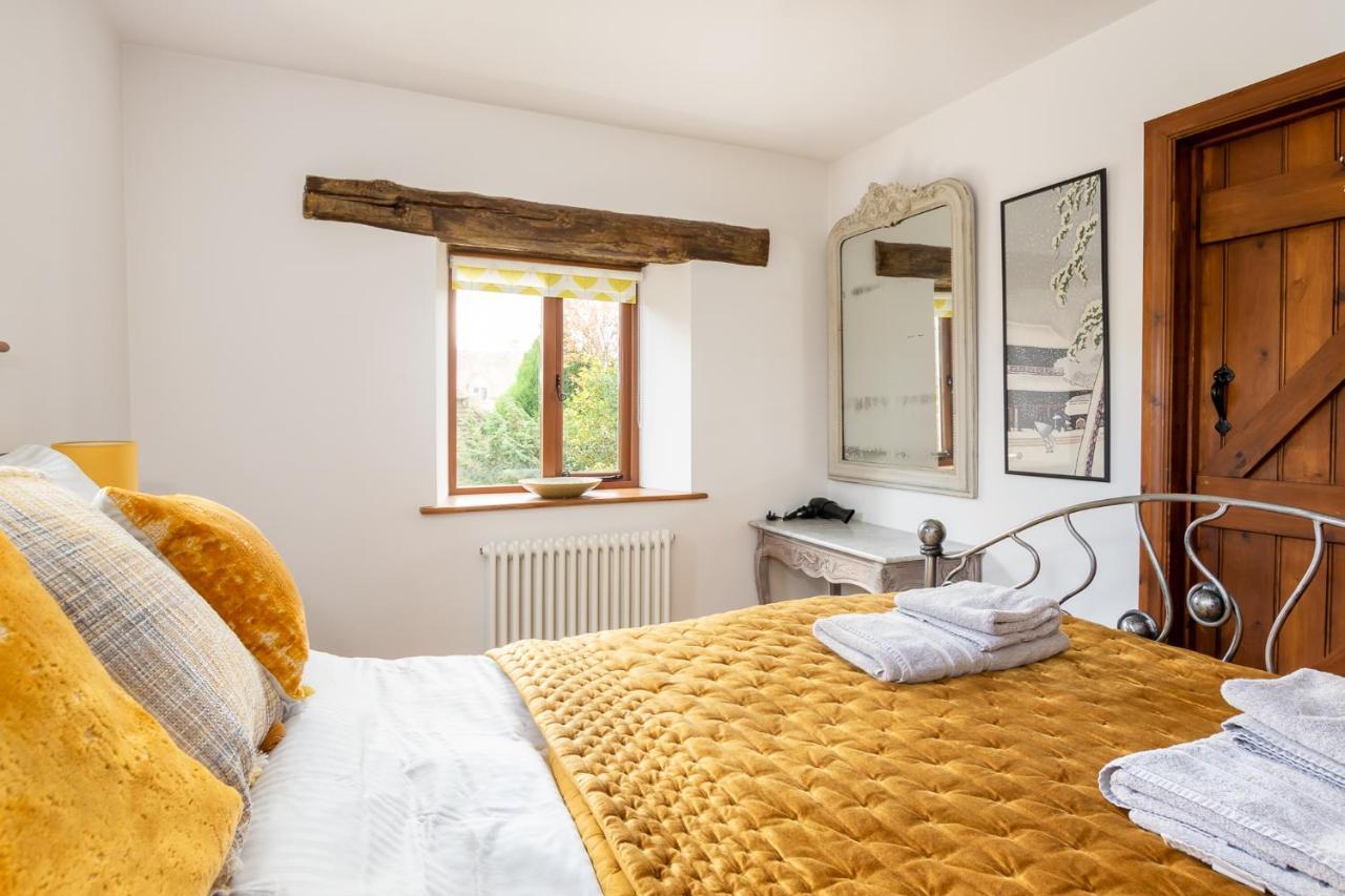 Granary Cottage - Luxury Barn Conversion Weston Subedge Exteriör bild
