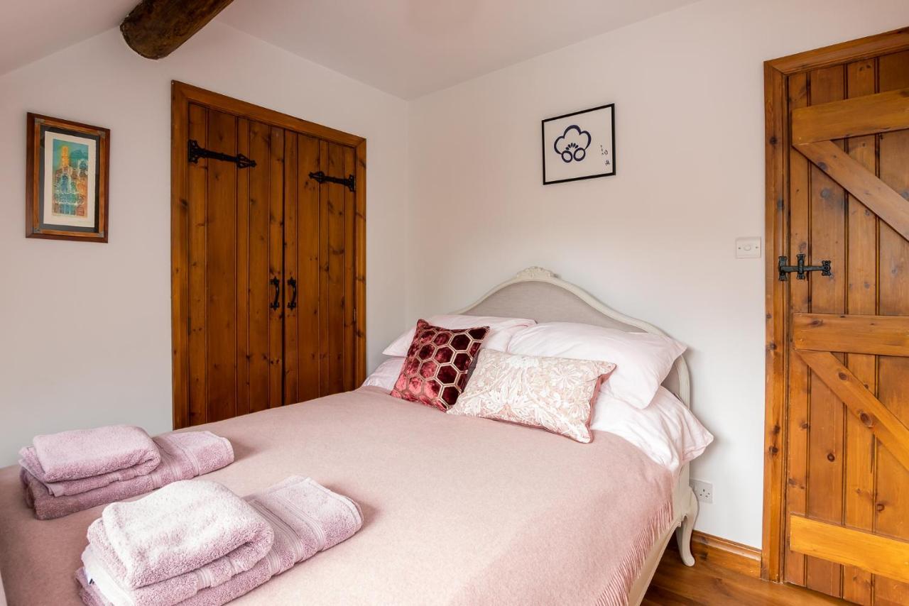 Granary Cottage - Luxury Barn Conversion Weston Subedge Exteriör bild